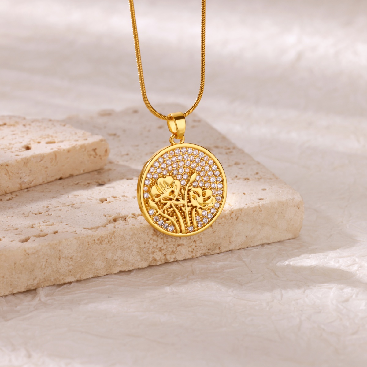 Zircon Flower Necklaces For Wo - Birth Flower Necklace avaliação e preço