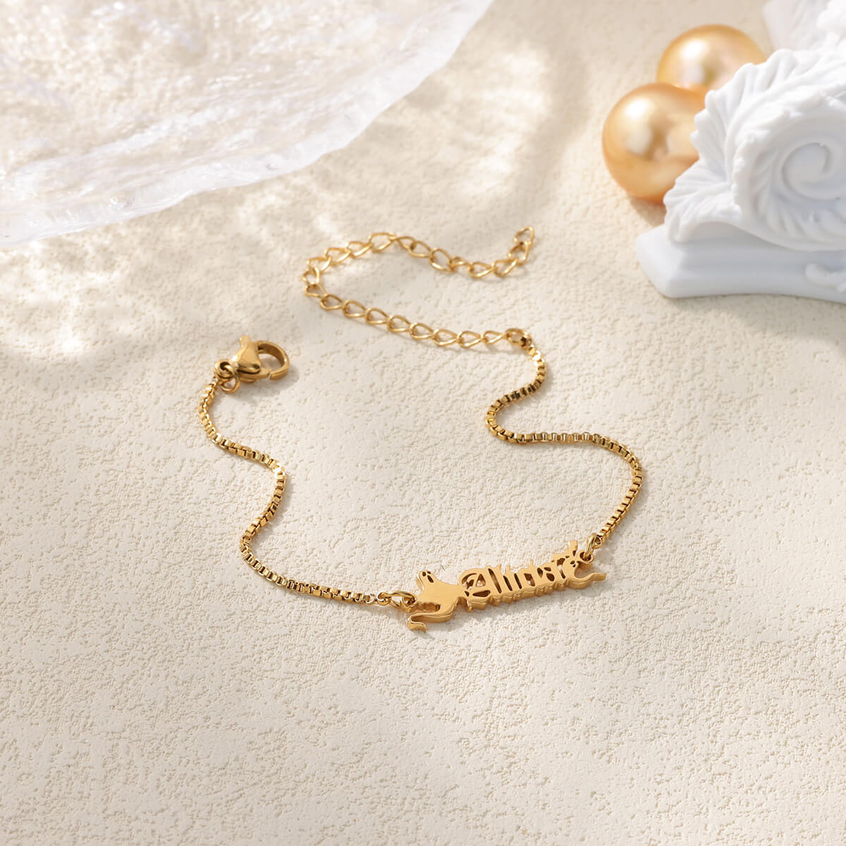 Custom Name Bracelet For Women - Personalized Name Box avaliação e preço
