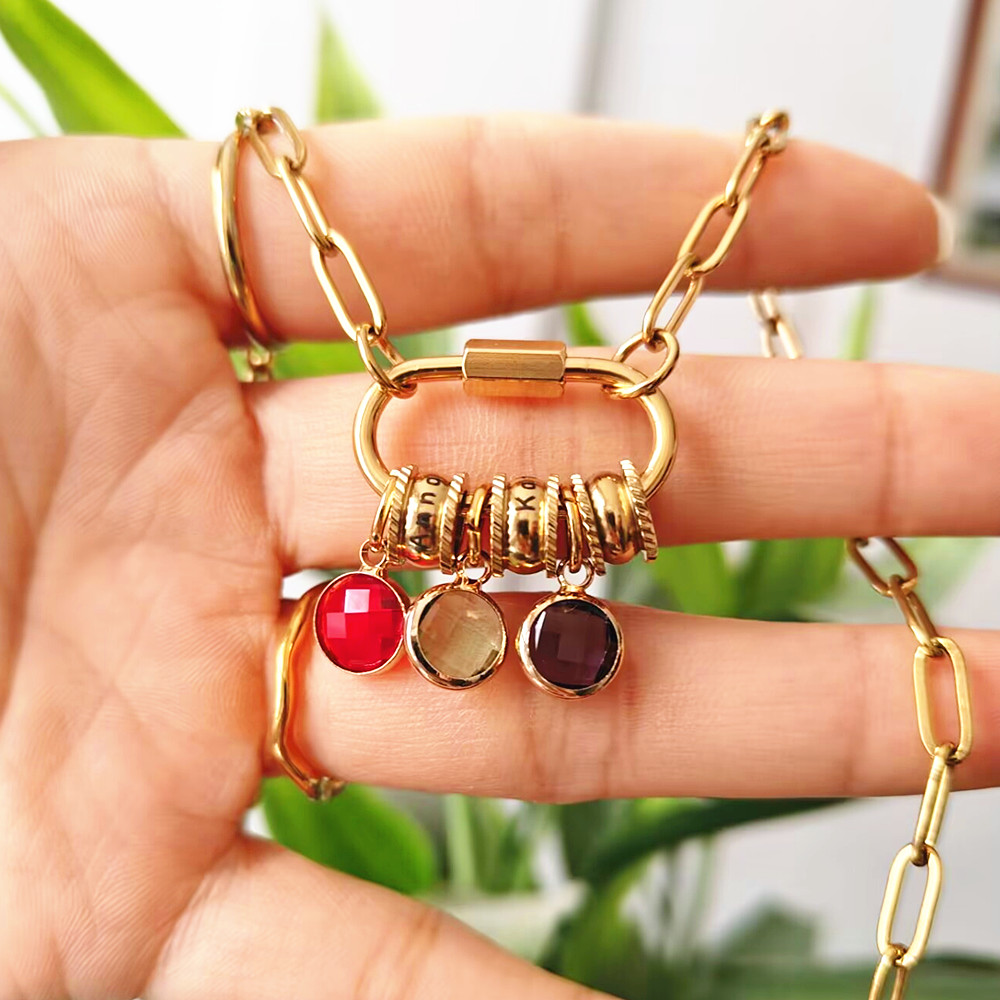 Custom Carabiner Name Charm Ne - Birth Flower Necklace avaliação e preço
