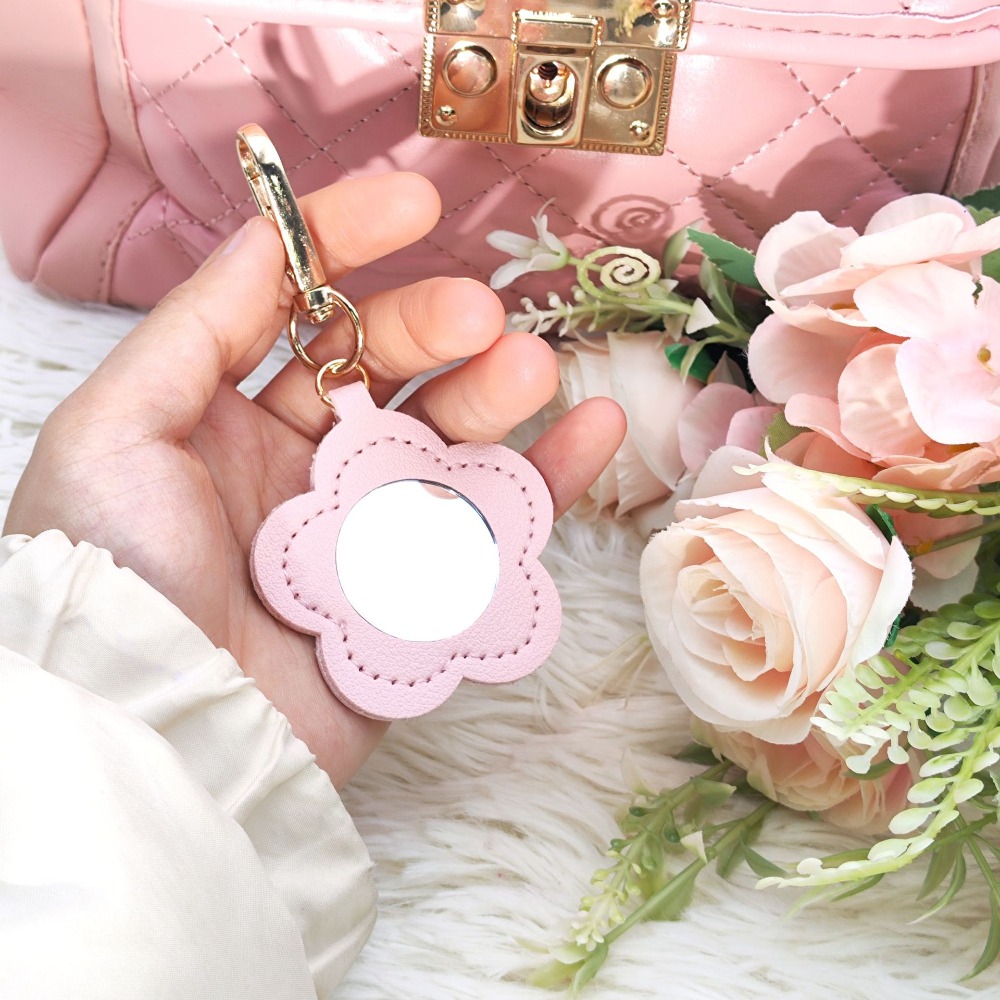 Flower Petal Shaped Mirror Bag - Initial Ring Custom avaliação e preço